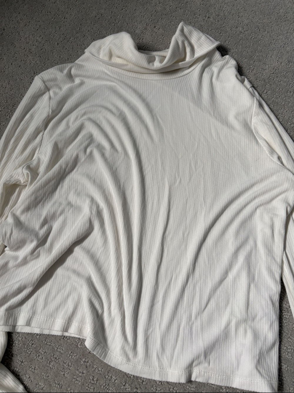 Dynamite white Ribbed turtleneck top - Picture 4 of 5